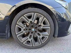 BMW 5 Series 530Li Luxury M Sport Package - ფოტო 6
