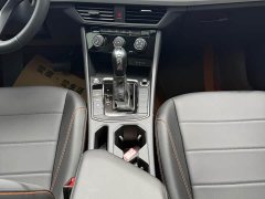Volkswagen Bora 200TSI DSG Comfort Navigation Edition - ფოტო 12