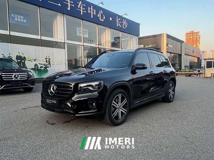 Mercedes-Benz GLB 220 4MATIC