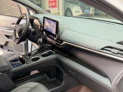 Toyota Sienna 2.5L Hybrid AWD Premium - ფოტო 13