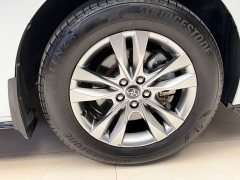 Toyota Sienna 2.5L Hybrid AWD Premium - ფოტო 15