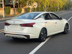 Nissan Teana 2.0L XL Comfort - ფოტო 7