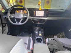 Volkswagen Lingdu L 280TSI DSG Dazzling Red Edition - ფოტო 4