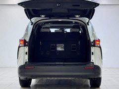 Toyota Sienna 2023 2.5L Hybrid Comfort Edition - ფოტო 5