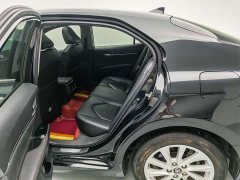 Toyota Camry 2.0G Luxury - ფოტო 10