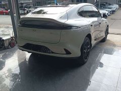 IM Motors Zhiji LS6 Max Standard Edition - ფოტო 9
