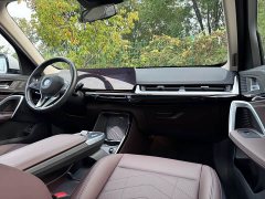 BMW iX1 eDrive25L M Sport Package - ფოტო 15