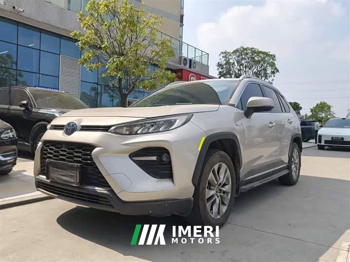 Toyota Wildland 2022 Hybrid 2.5L E-CVT FWD Luxury Plus - ავტომობილი ჩინეთიდან