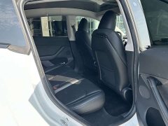 Tesla Model Y Rear-Wheel Drive - ფოტო 12