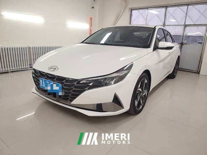 Hyundai Elantra 1.5L CVT Luxury