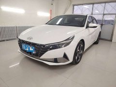 Hyundai Elantra 1.5L CVT Luxury - ფოტო 1