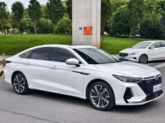 Chery Arrizo 8 1.6T DCT Comfort - ფოტო 2