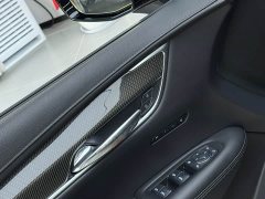 Cadillac XT5 2022 2.0T AWD Luxury Hummingbird Edition - ფოტო 12