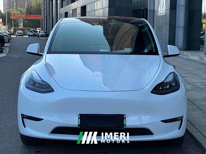 Tesla Model Y Long Range All-Wheel Drive 3D7 - ავტომობილი ჩინეთიდან