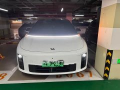 Li Auto i6 2025 Two-Wheel Drive Standard - ფოტო 2