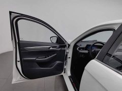Ford Fiesta 1.5L Automatic Diamond Edition - ფოტო 8