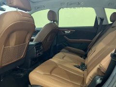 Audi Q7 55 TFSI quattro S line Sport - ფოტო 16