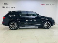 Audi Q7 55 TFSI quattro S line Sport - ფოტო 3