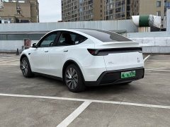 Tesla Model Y 2026 Rear-Wheel Drive - ფოტო 4