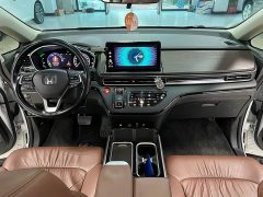 Honda Odyssey 2.0L e:HEV Sharp Radiance Edition - ფოტო 10