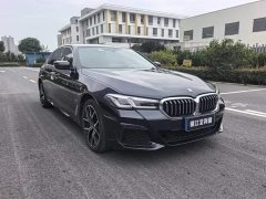 BMW 5 Series Facelift 530Li Premier M Sport Package - ფოტო 3