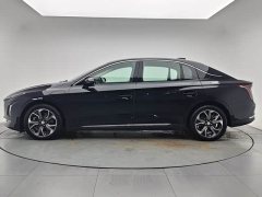FAW Red Flag E-QM5 Facelift Base Mobility Edition - ფოტო 3