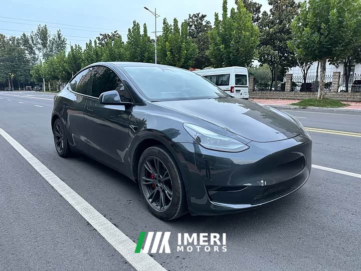 Tesla Model Y 2023 Rear-Wheel Drive - ავტომობილი ჩინეთიდან