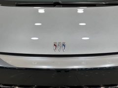 Buick Century 2.0T 4-Seat Private Lounge Edition - ფოტო 11