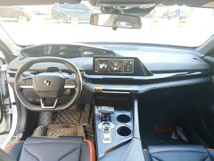 Changan UNI-V 1.5T Premium - ფოტო 5
