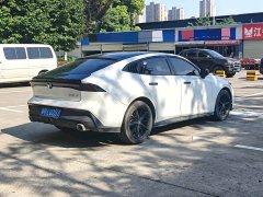 Changan UNI-V 1.5T Premium - ფოტო 7