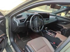 Lexus ES 2023 200 Excellence Edition - ფოტო 3