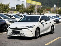 Toyota Camry 2024 2.0E Elite Edition - ფოტო 1