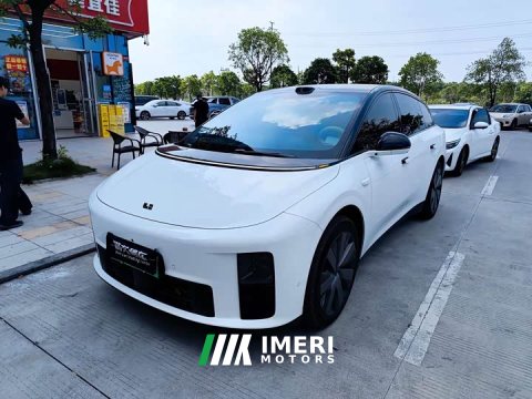 2026 Li Auto i6 AWD Edition - ავტომობილი ჩინეთიდან