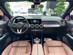 Mercedes-Benz GLB 2023 GLB 220 Dynamic - ფოტო 4