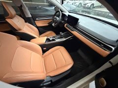 Geely Emgrand 2025 4th Generation 1.5L CVT Flagship - ფოტო 5