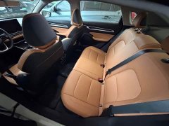 Geely Emgrand 2025 4th Generation 1.5L CVT Flagship - ფოტო 9