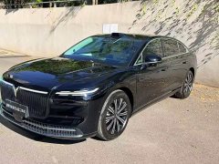 Voyah Lantu Zhaoguang L 2026 AWD Max - ფოტო 1