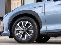 Lexus RZ 450e AWD Luxury Edition - ფოტო 8