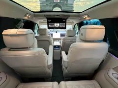 NIO ES8 Six-Seat Executive Signature Edition - ფოტო 6