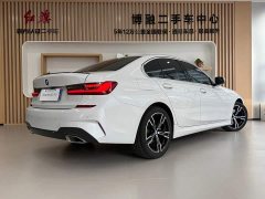 BMW 3 Series 325i M Sport Package - ფოტო 3