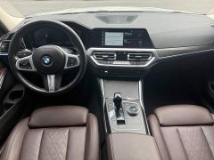 BMW 3 Series 325i M Sport Package - ფოტო 9