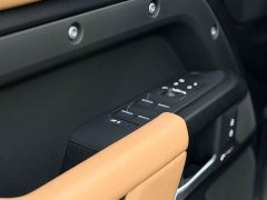 Land Rover Defender 2025 110 3.0T P400 X-Dynamic HSE - ფოტო 16