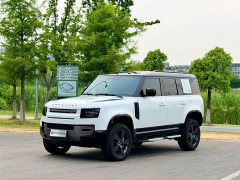 Land Rover Defender 110 3.0T P400 X-DYNAMIC HSE - ფოტო 1