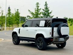 Land Rover Defender 110 3.0T P400 X-DYNAMIC HSE - ფოტო 11