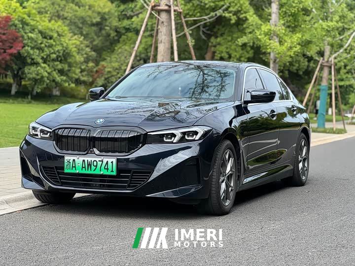 BMW i3 eDrive 35 L