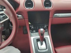 Porsche 718 Boxster 2.0T - ფოტო 16