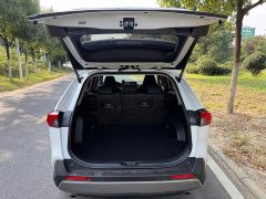 Toyota RAV4 2.0L CVT FWD Fashion Plus - ფოტო 11