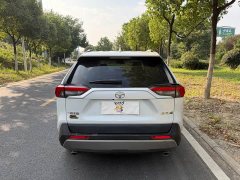 Toyota RAV4 2.0L CVT FWD Fashion Plus - ფოტო 12
