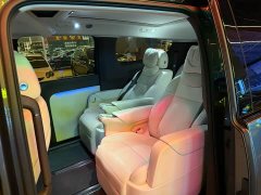 Li Auto Li Xiang MEGA Ultra - ფოტო 4