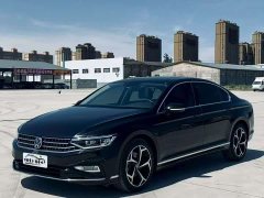 Volkswagen Magotan 2 Million Units Commemorative Edition 330TSI DSG Leading Version - ფოტო 1